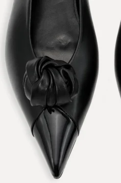 Leather Knot Ballerina Black