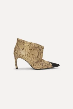 Leather Pointed Toe Boot Snake