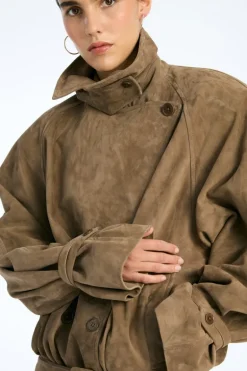 Oversized Suede Jacket Brown