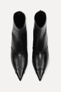 Pointed Leather Boot Black